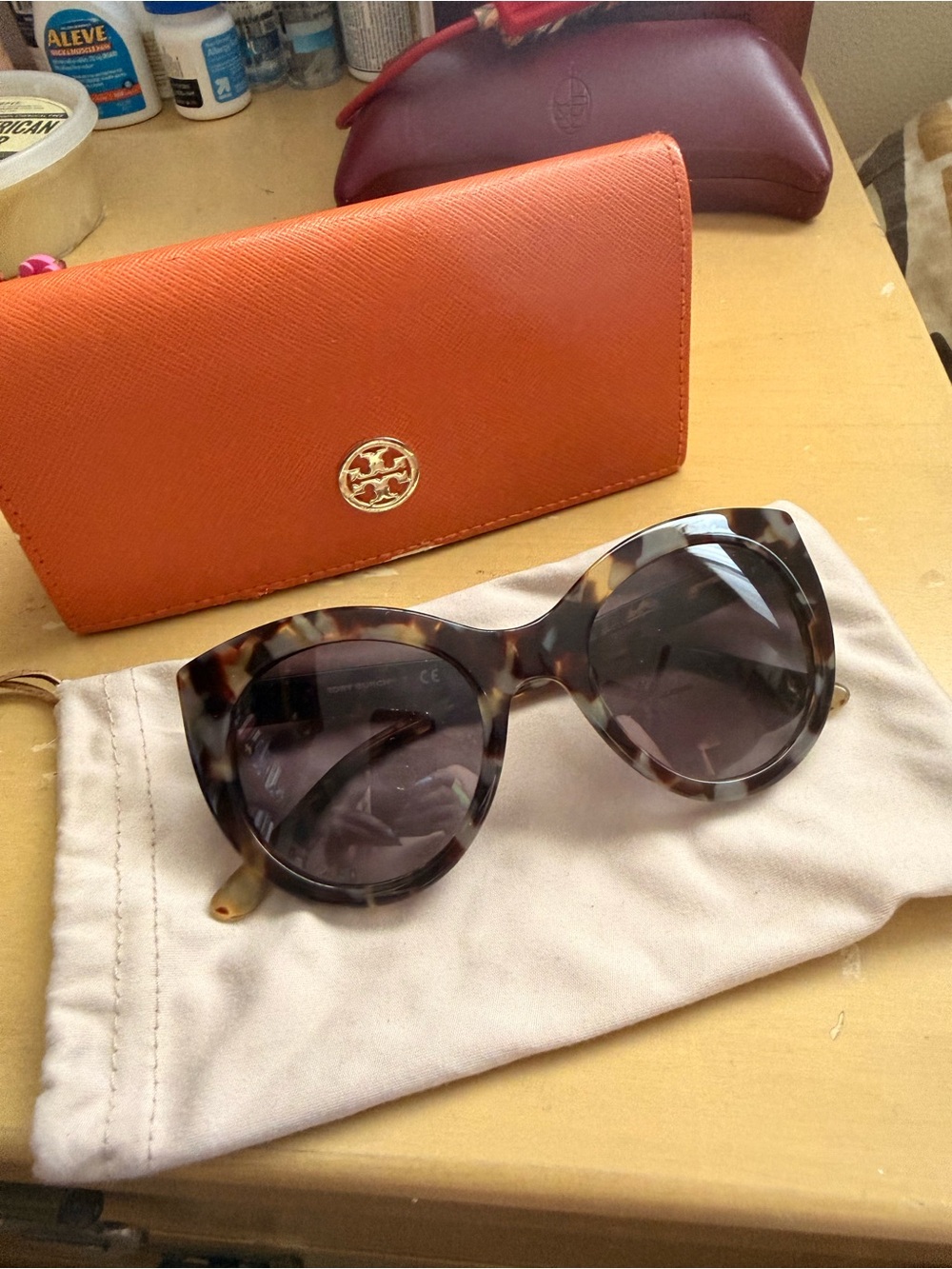 Tory Burch Tortoiseshell Cat-Eye Sunglasses with Brown Lenses